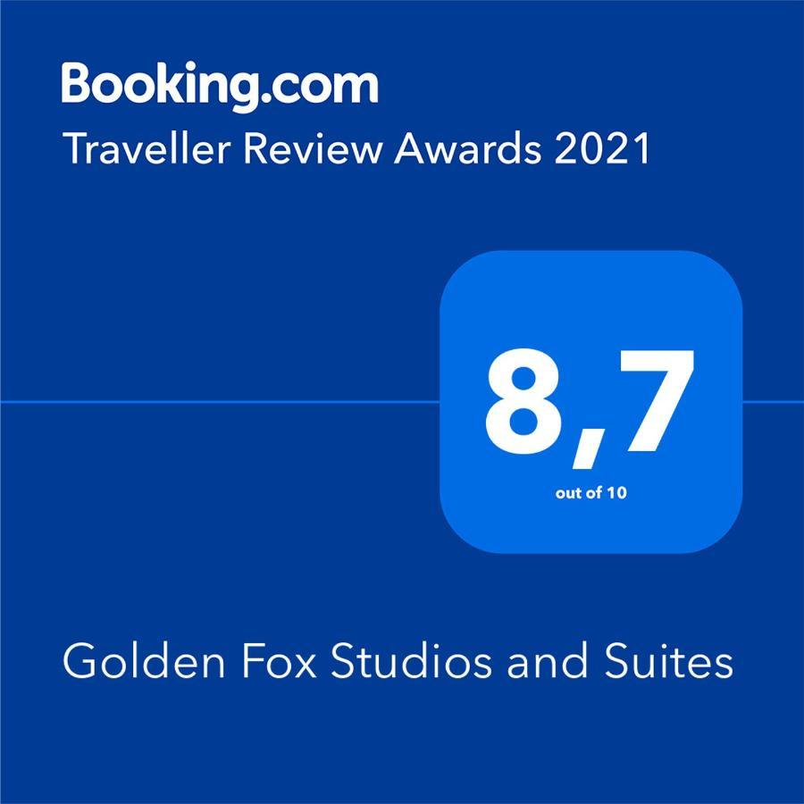 Golden Fox Studios And Suites Lákones Esterno foto